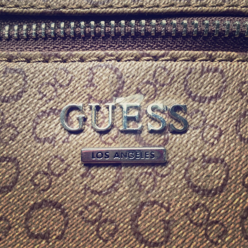 ‼️BNWT‼️NEVER USED‼️GUESS BACKPACK🎒